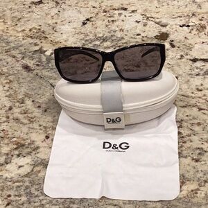 WOMENS D&G SUNGLASSES